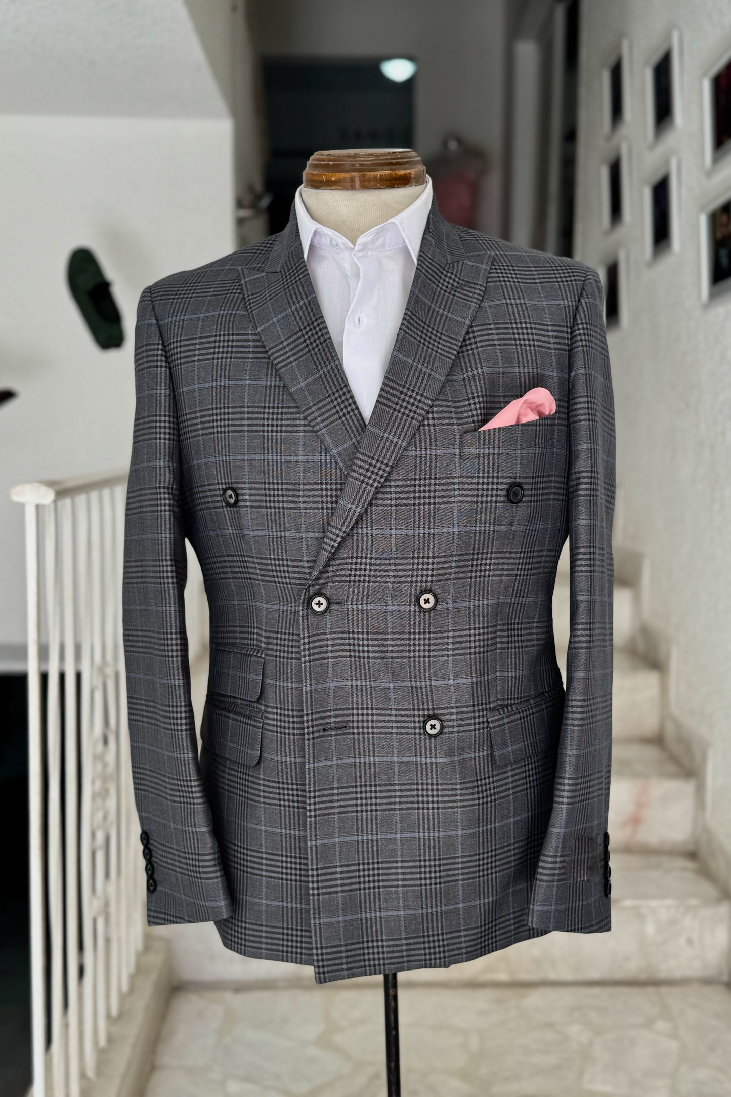 Traje Cruzado Gris Príncipe de Gales
