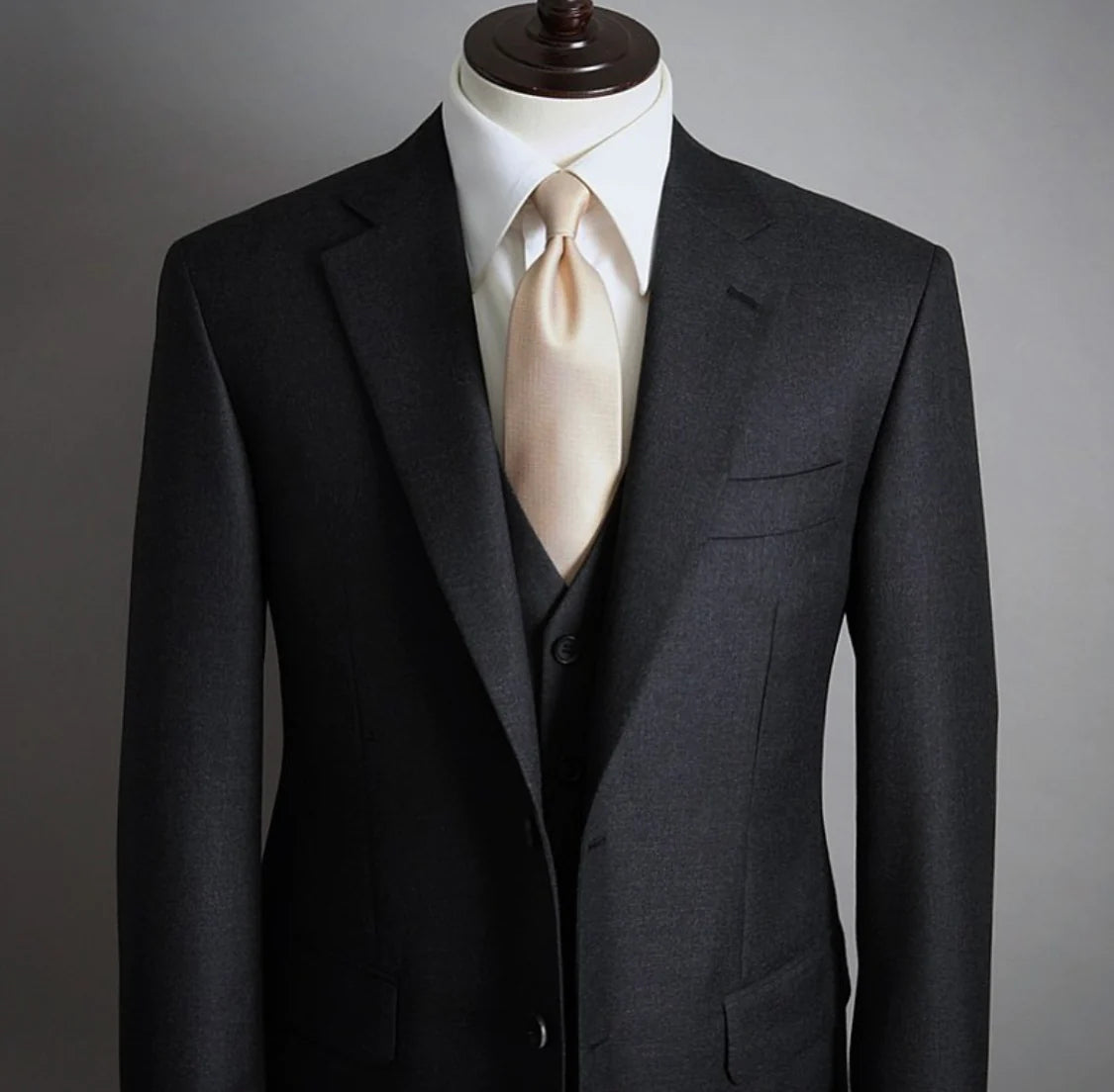 Traje Negro Su Misura