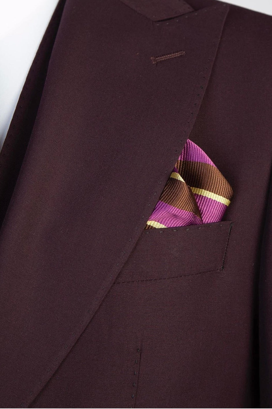 Traje Vino Bespoke